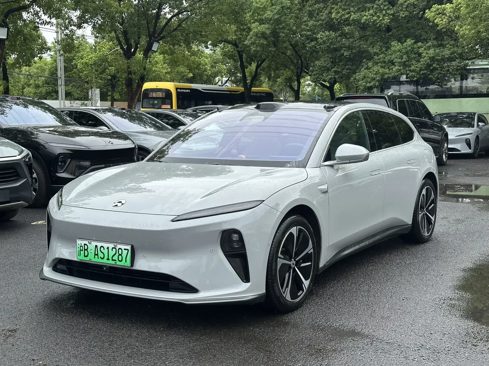 NIO ET5T