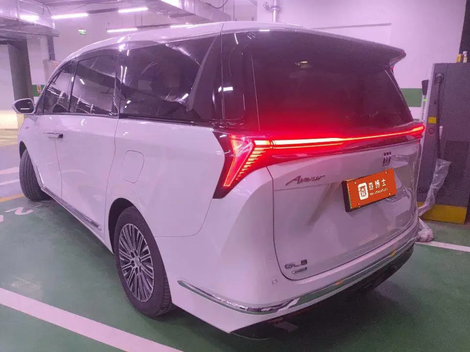 Buick GL8 PHEV