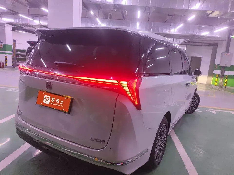 Buick GL8 PHEV