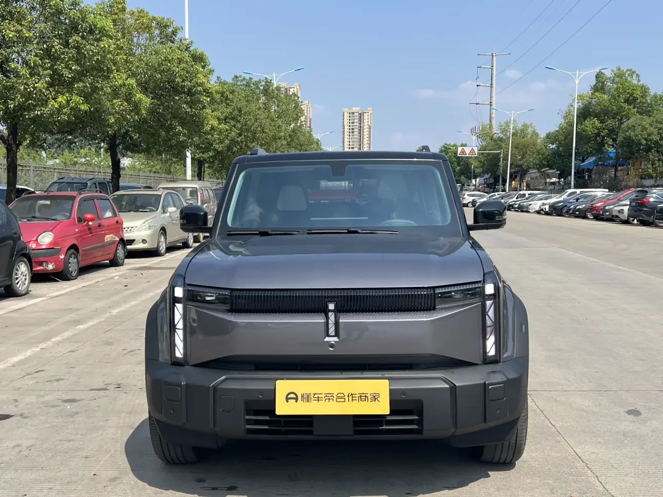 iCAR 03