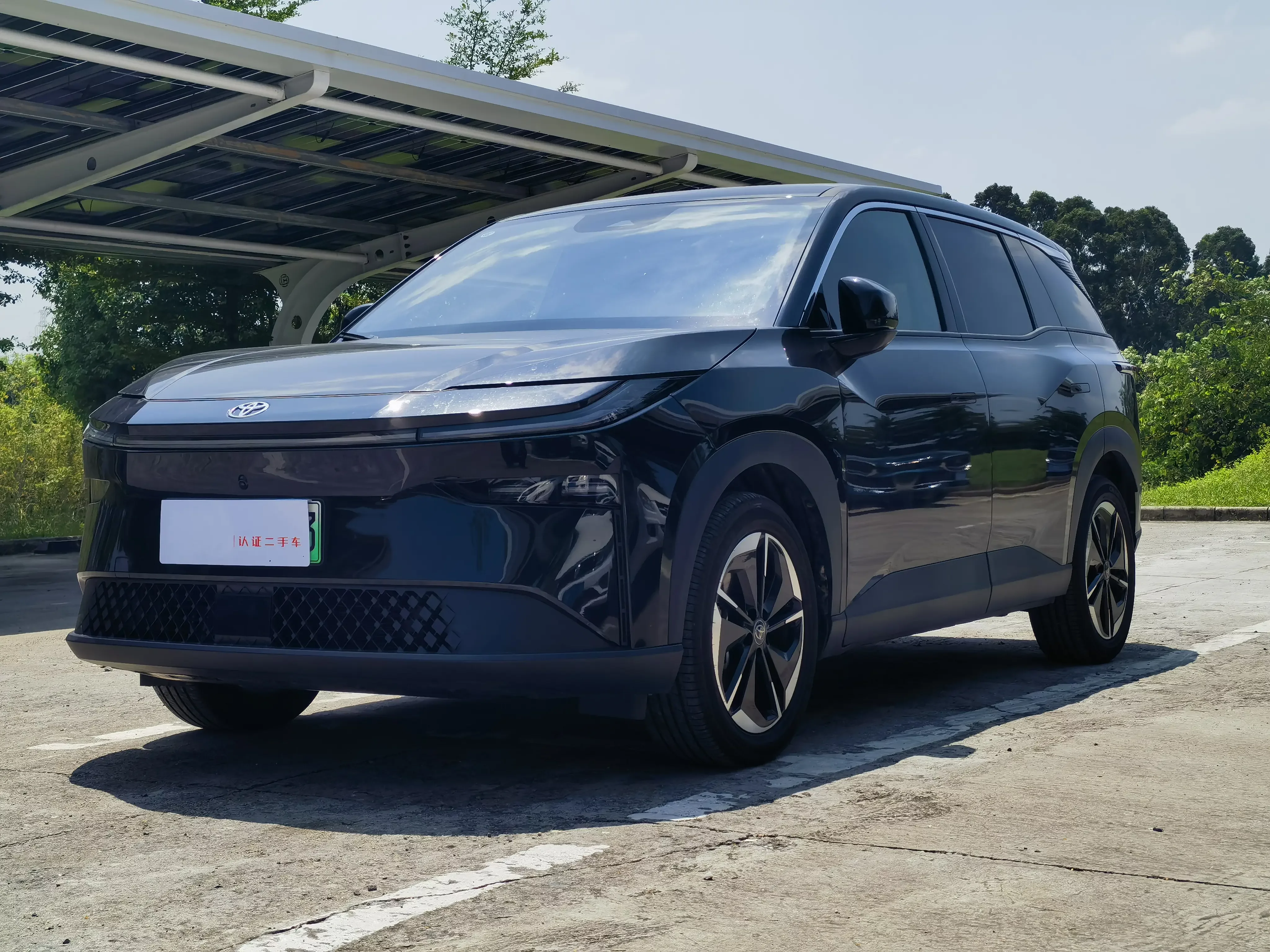 Toyota Bozhi 3X