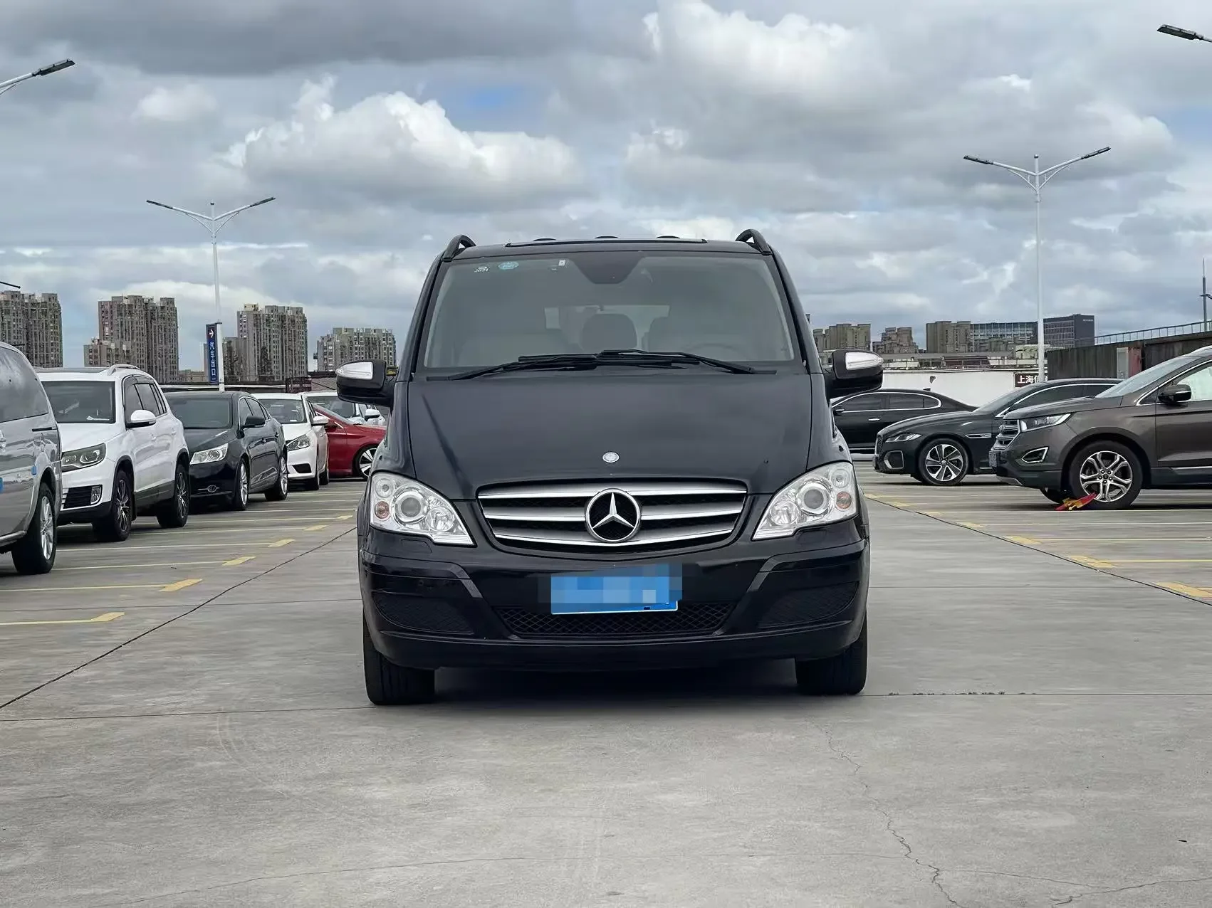 Mercedes-Benz Viano