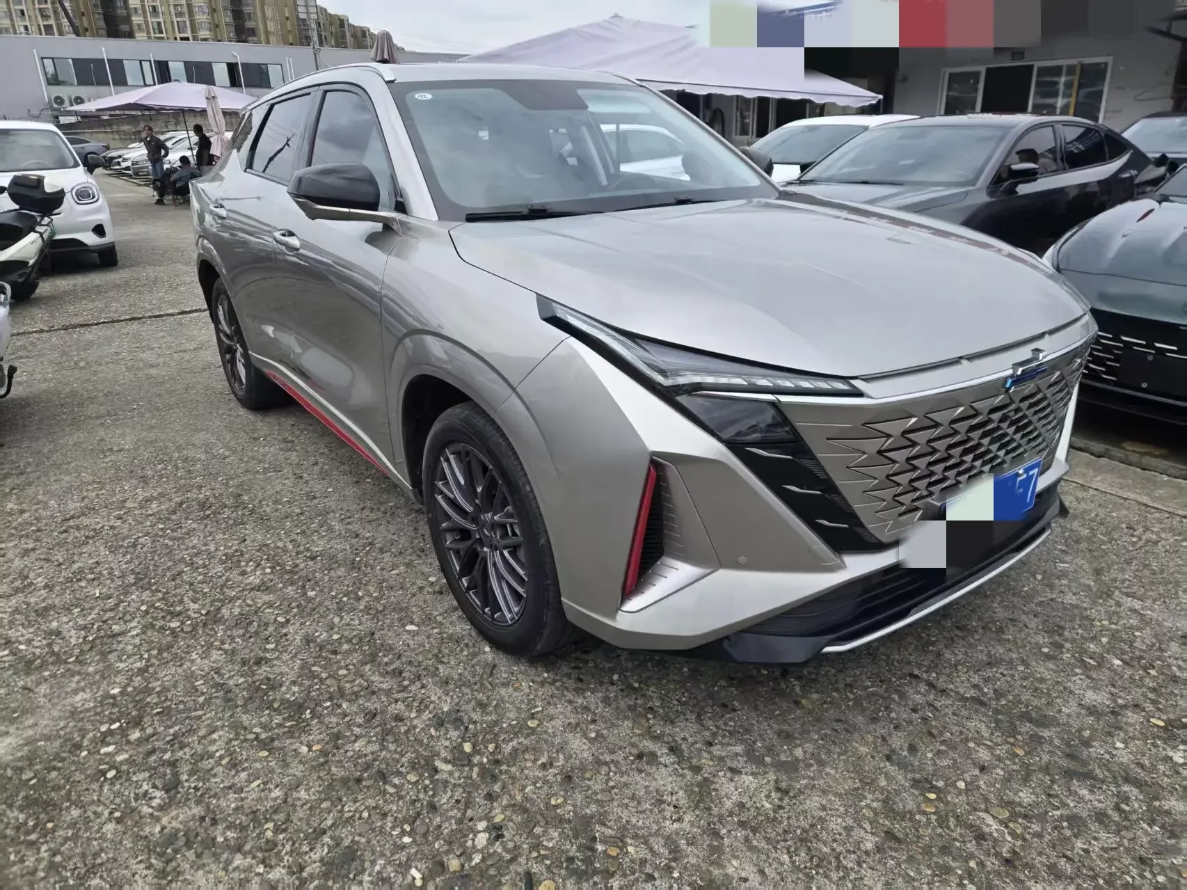 Oshan Changan Auchan Z6