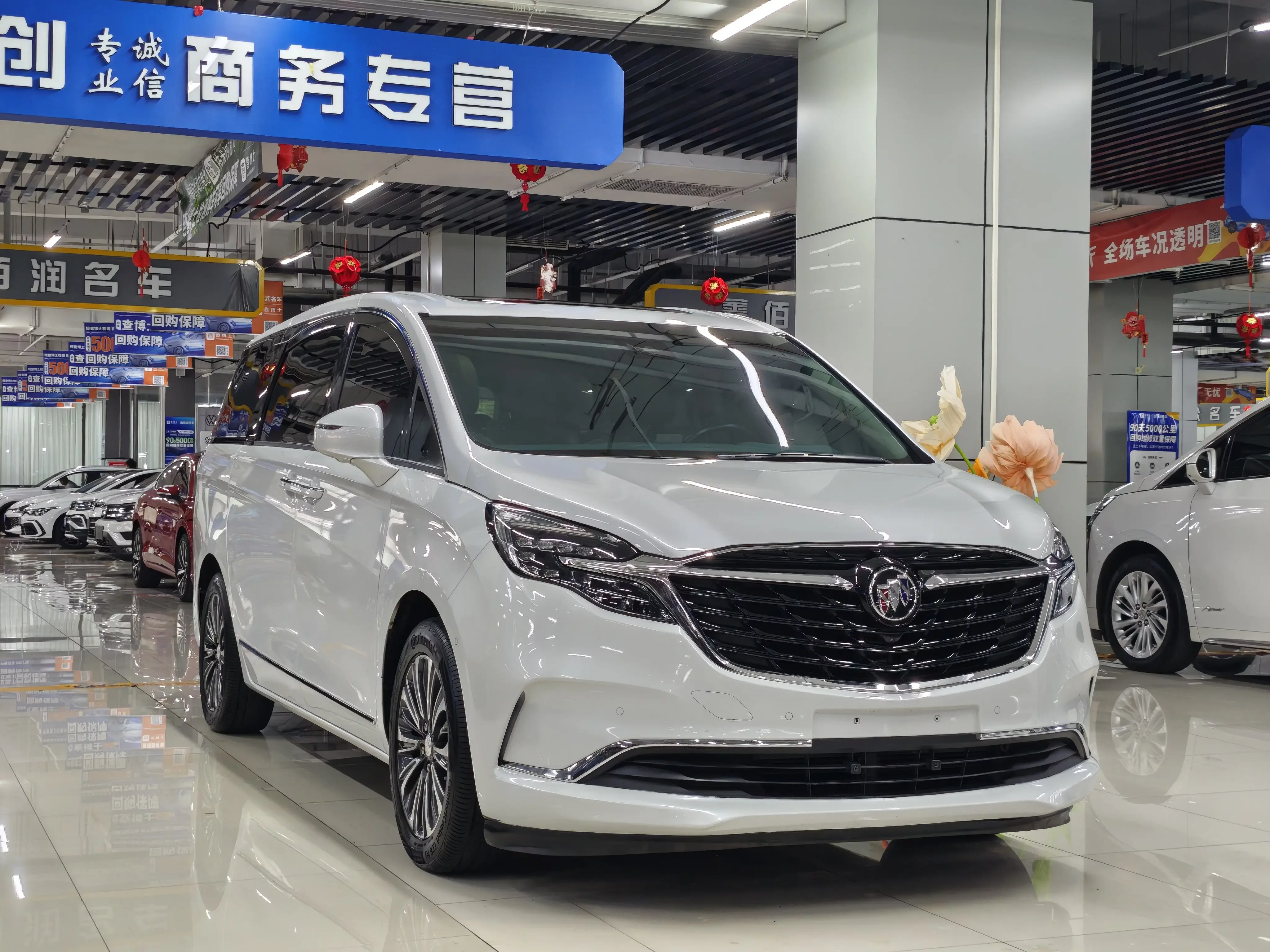 Buick GL8