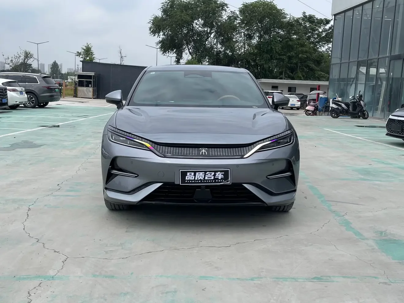 BYD Song L EV