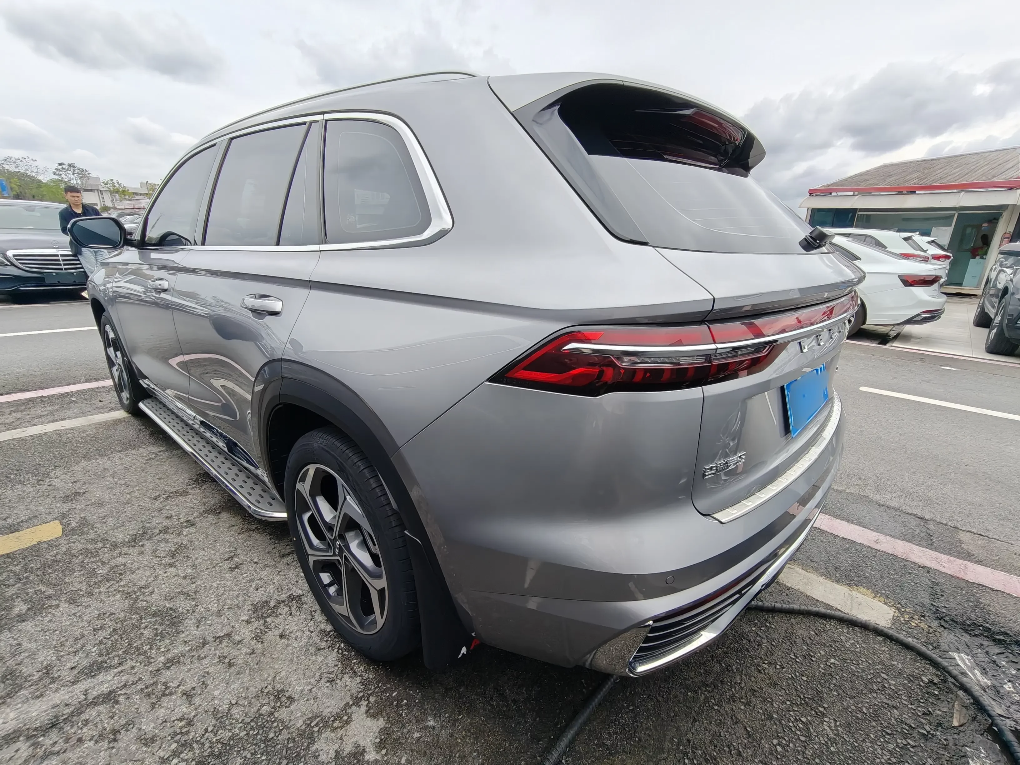 Geely Monjaro
