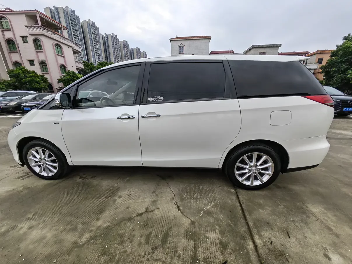 Toyota Previa