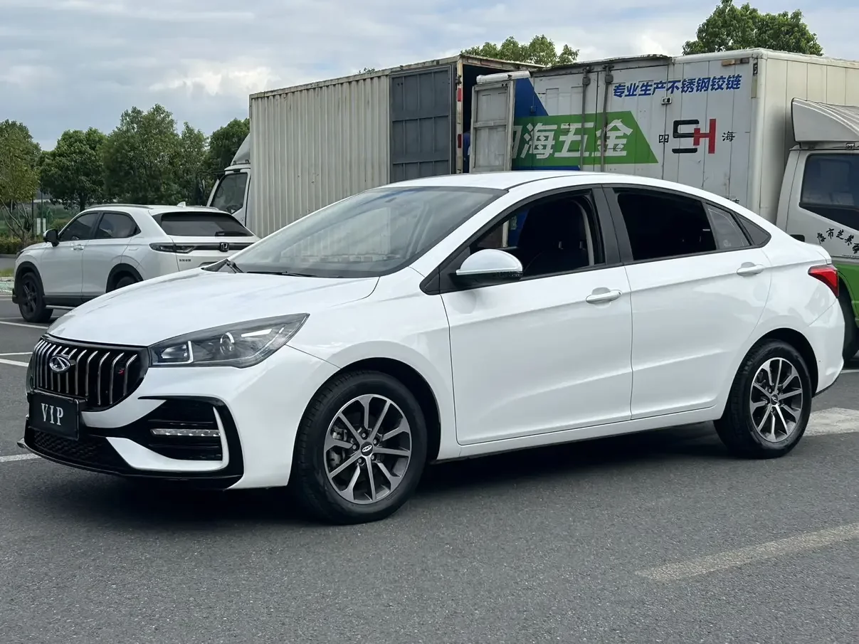 Chery Arrizo 5