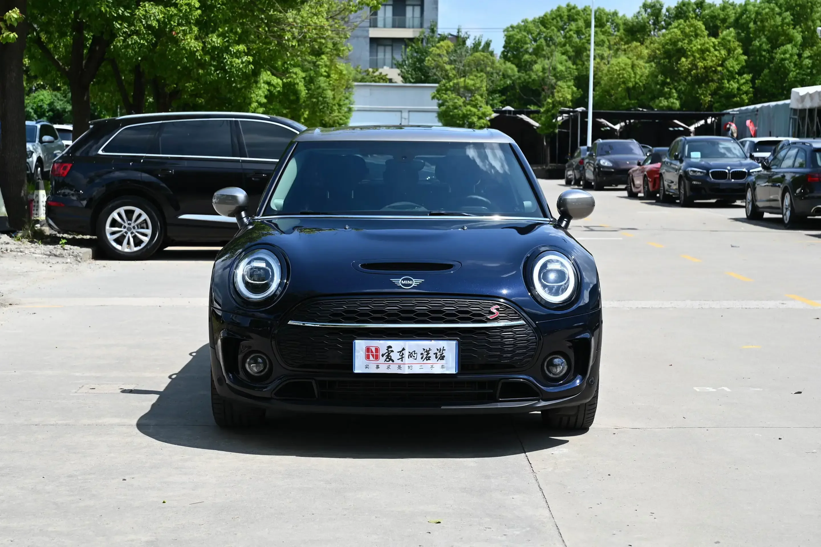 MINI CLUBMAN