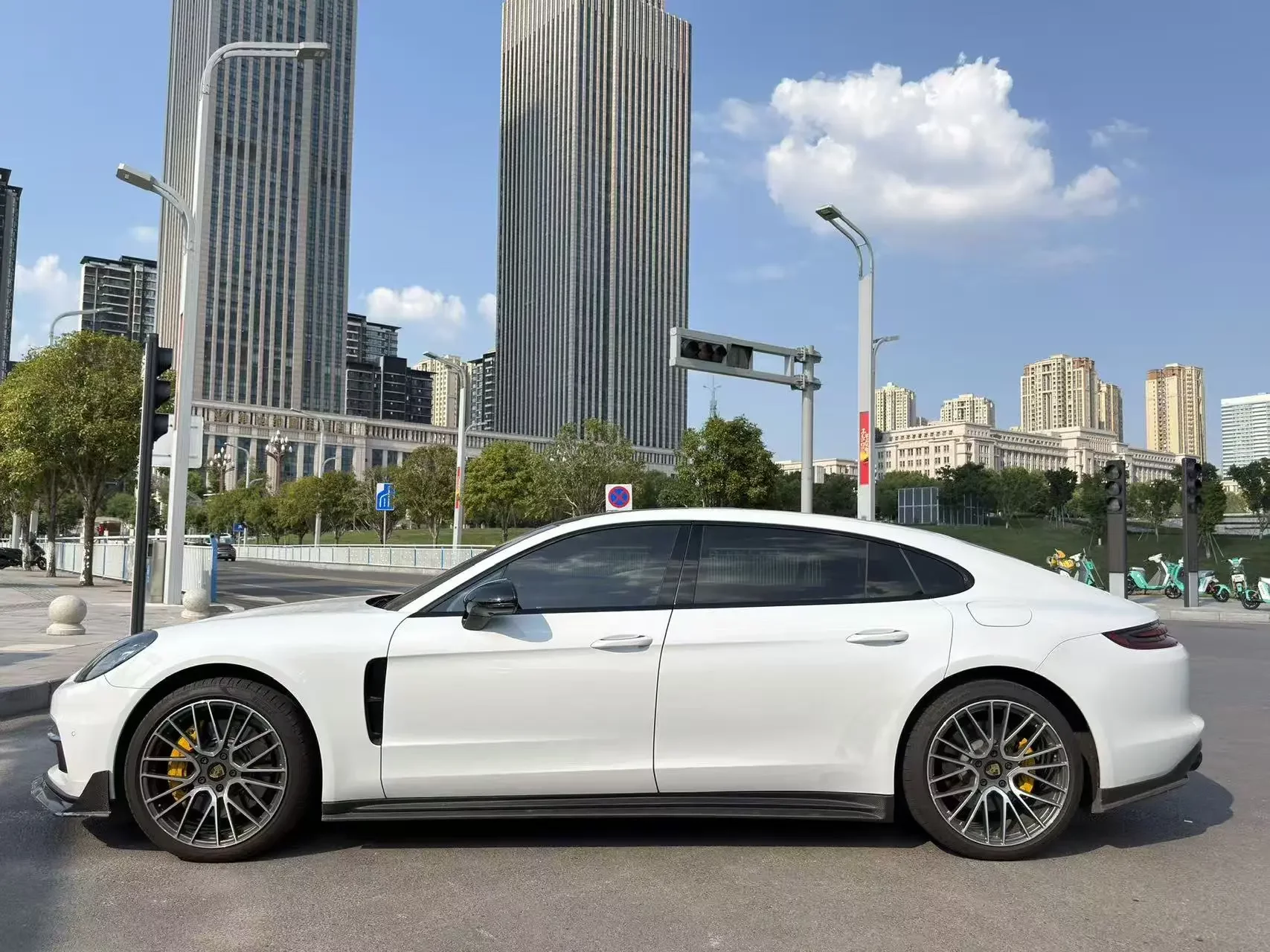 Porsche Panamera E-Hybrid