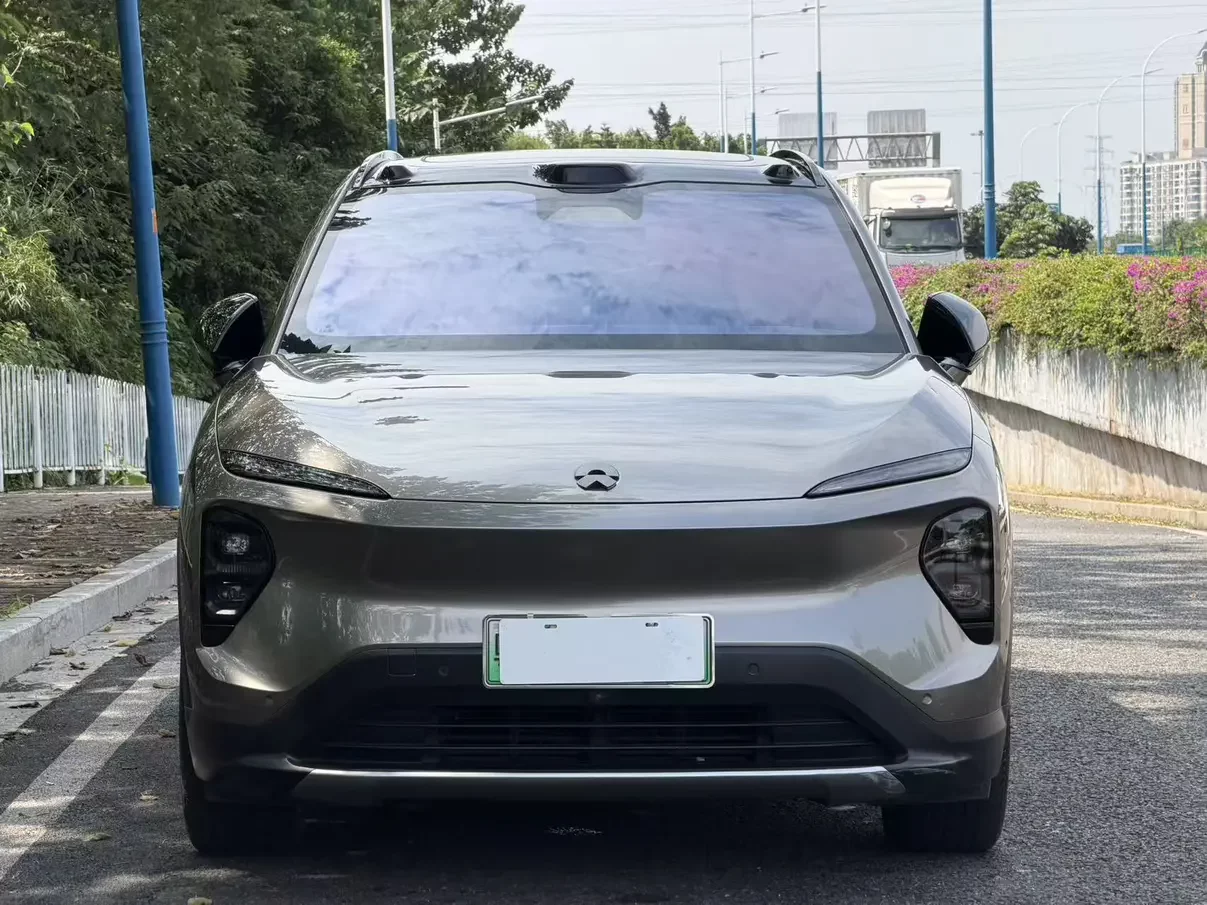 NIO ES7