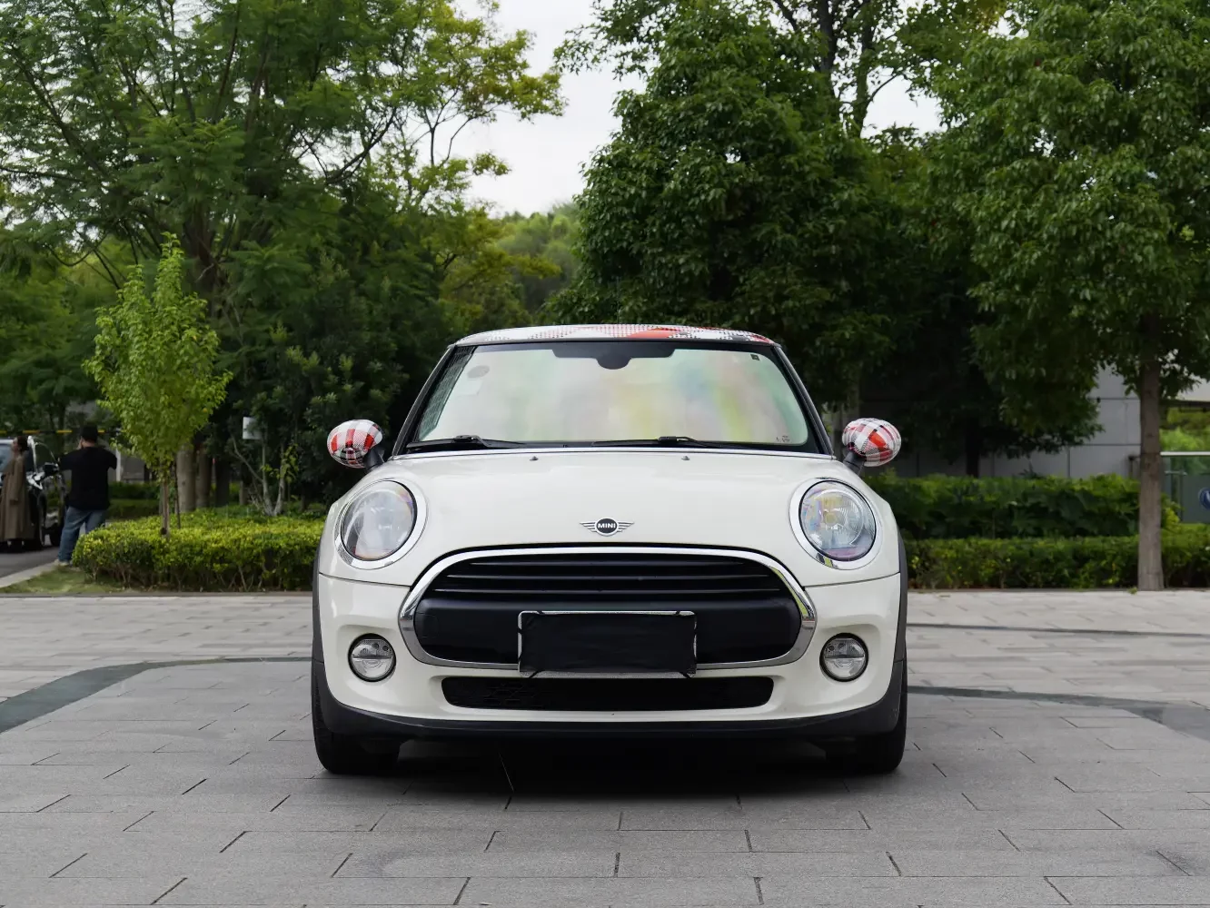 MINI MINI