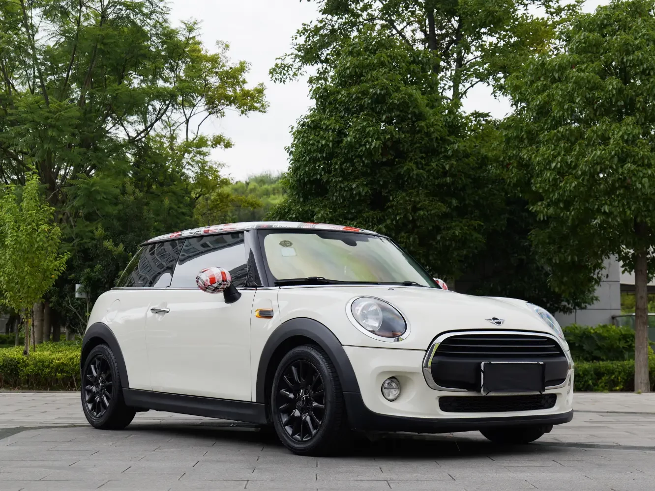 MINI MINI