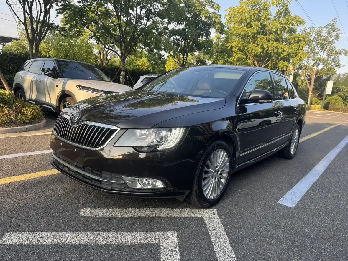 Skoda SuperB
