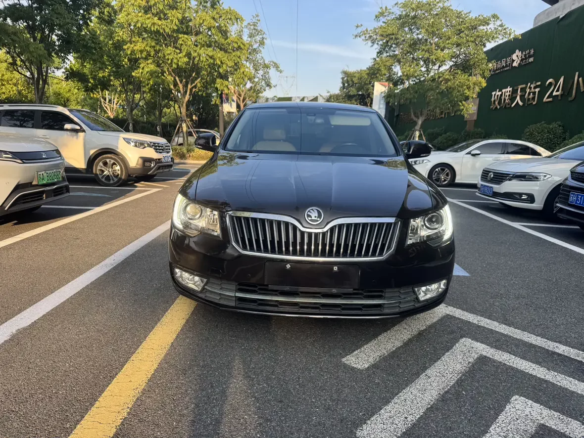 Skoda SuperB