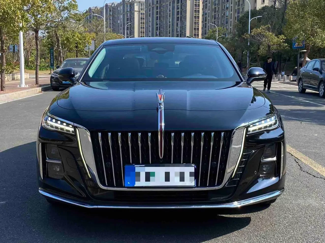 Hongqi H5