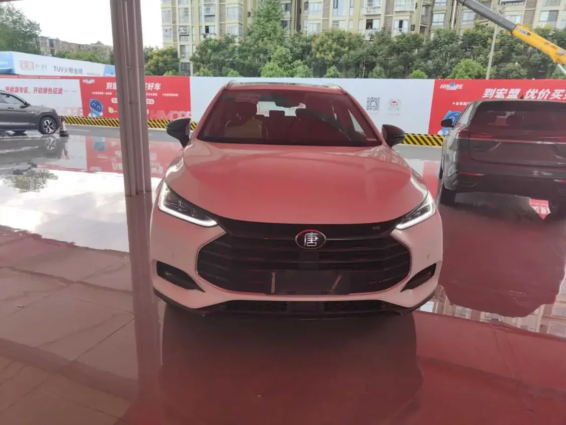 BYD Tang