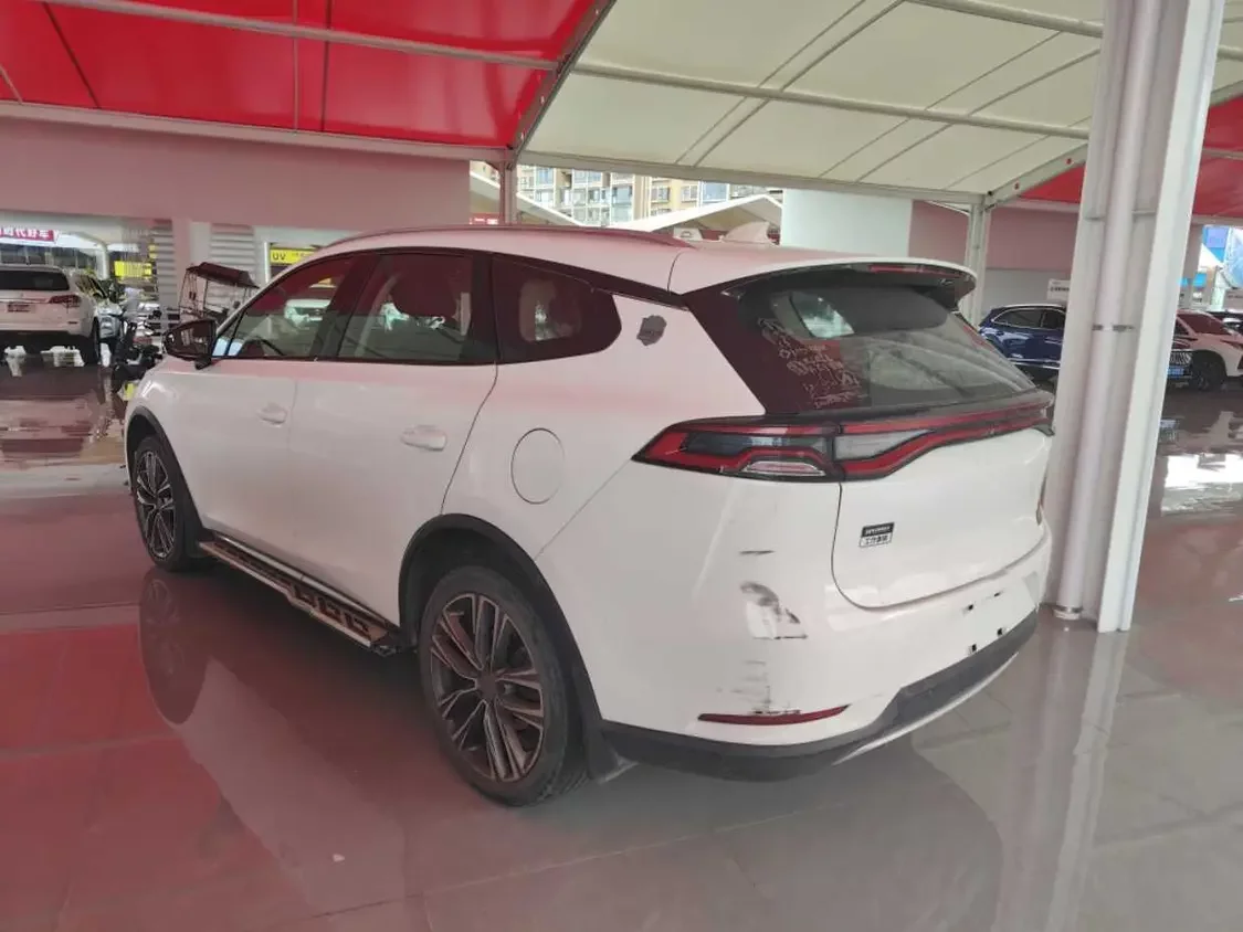 BYD Tang