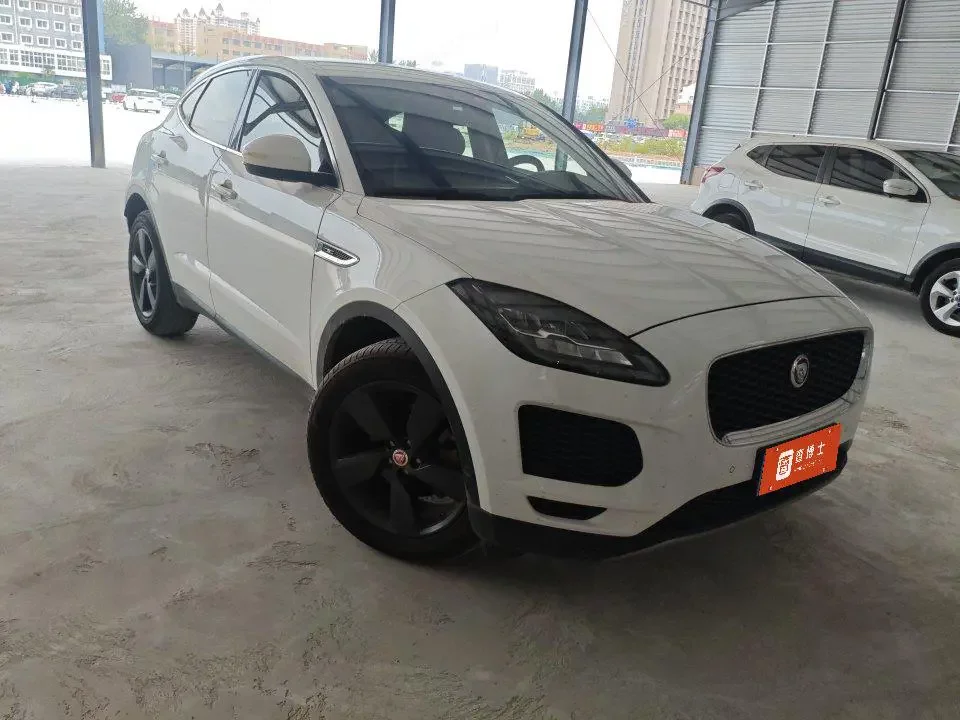 Jaguar E-PACE