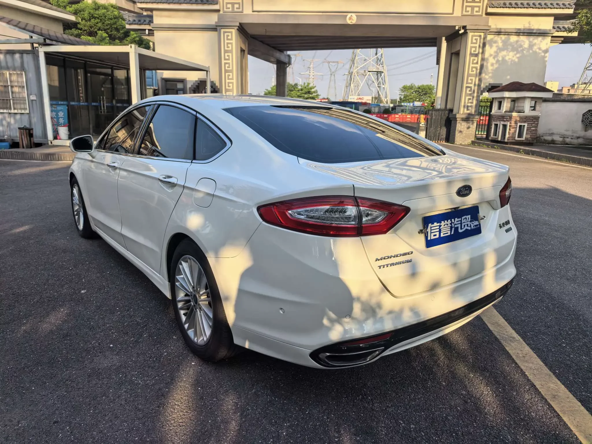 Ford Mondeo