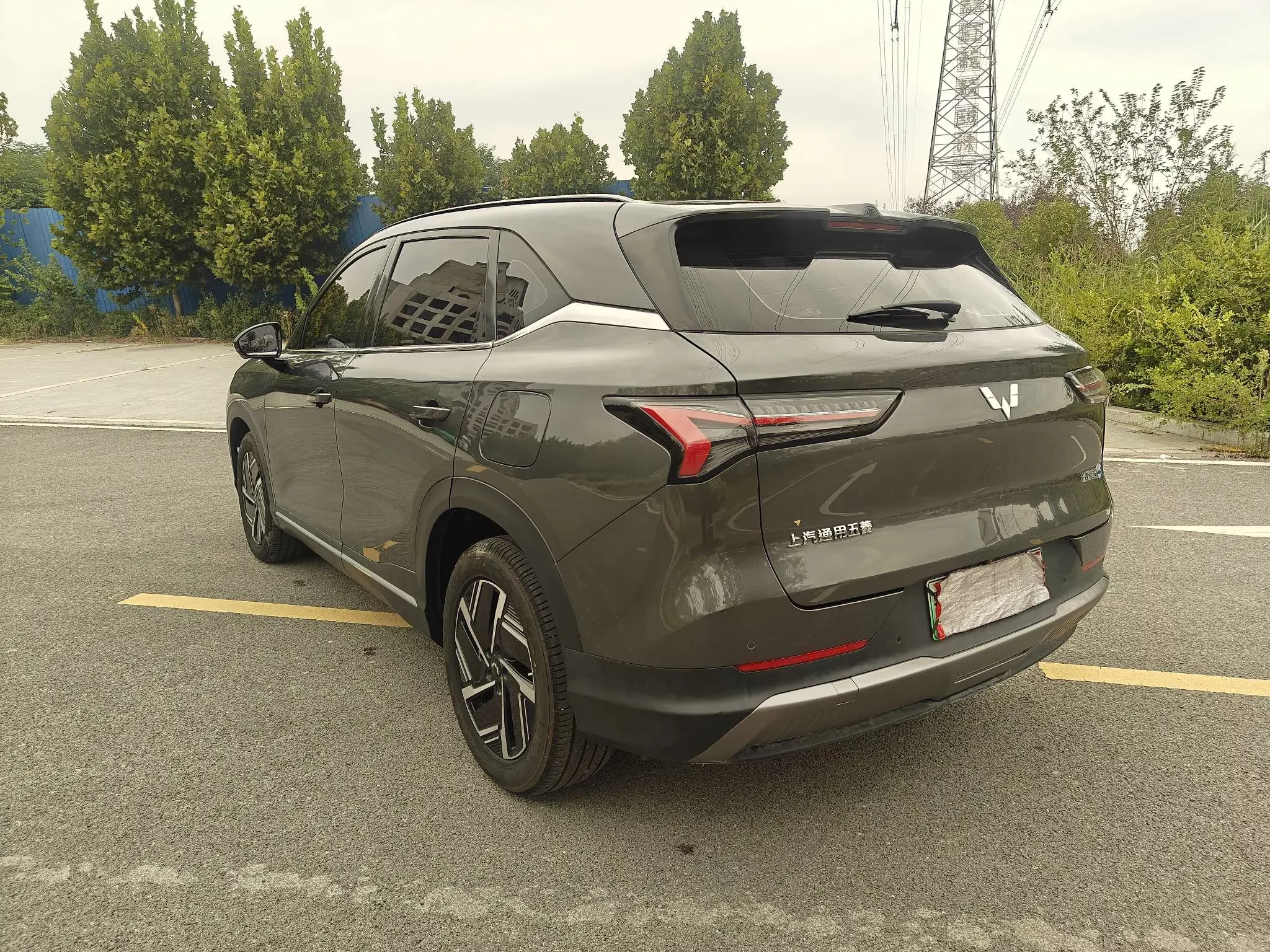 Wuling Starlight S PHEV