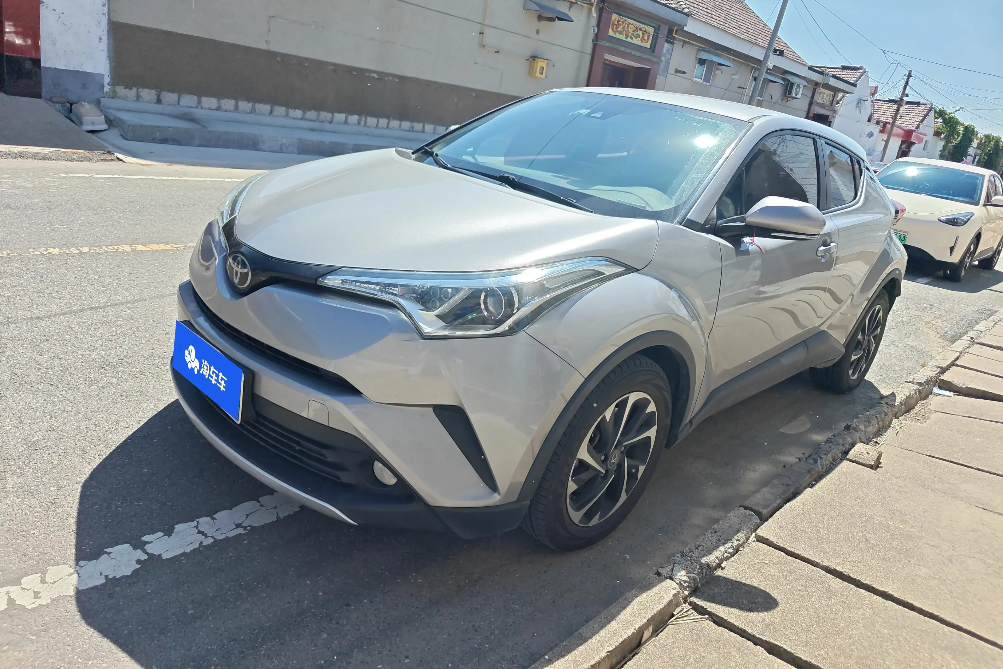 Toyota C-HR Hybrid