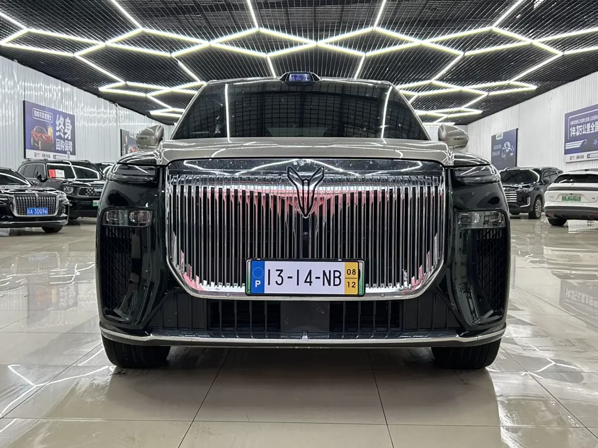 Voyah Tai Shan PHEV