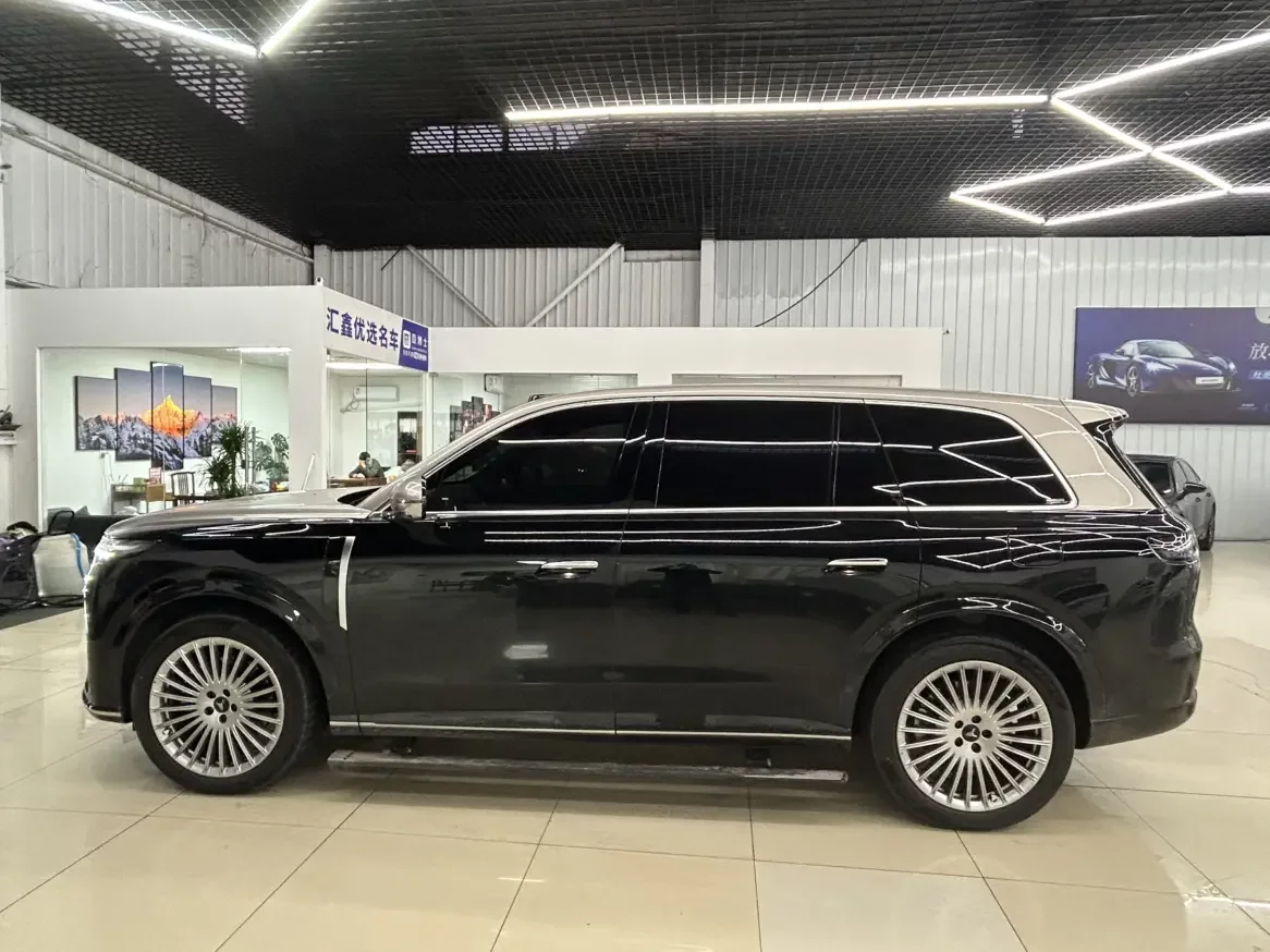 Voyah Tai Shan PHEV