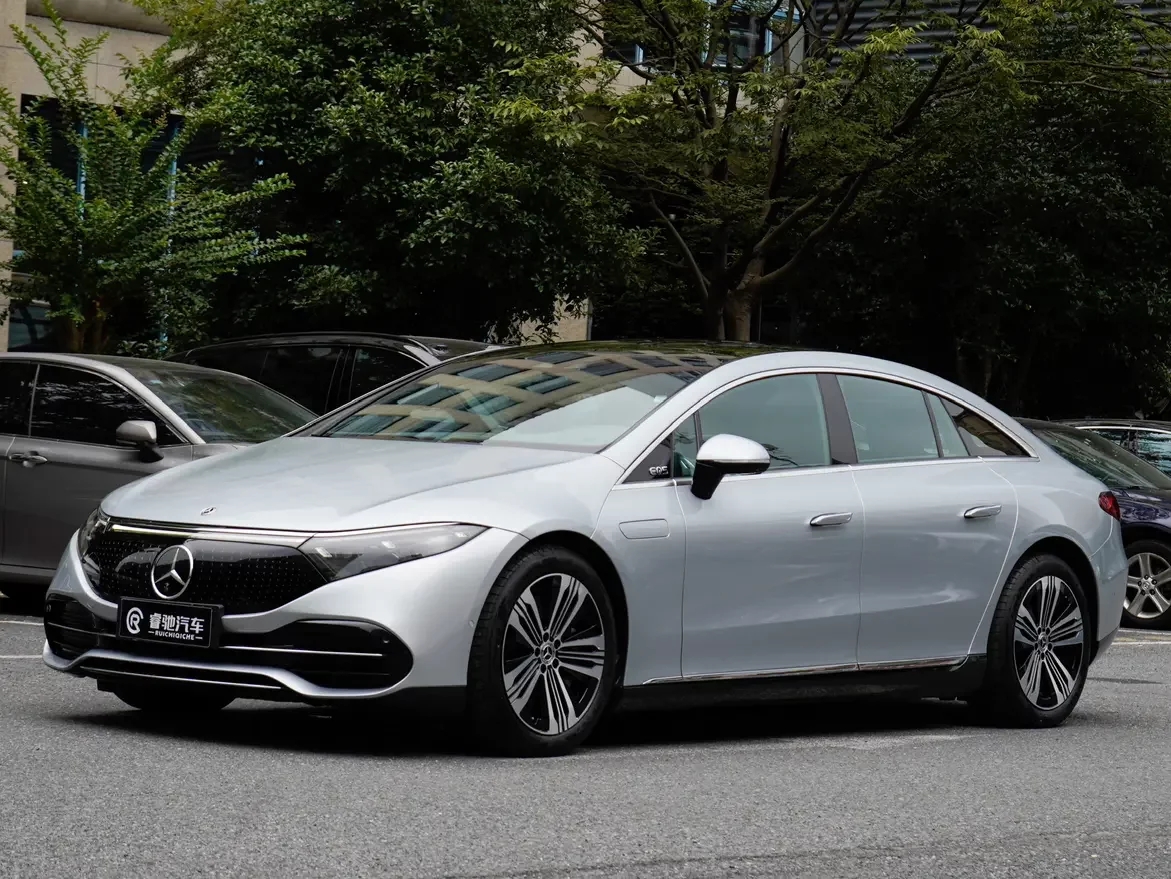 Mercedes-Benz EQS
