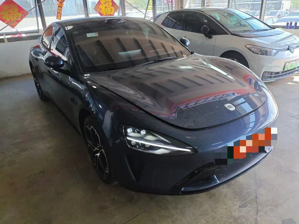 Xiaomi SU7