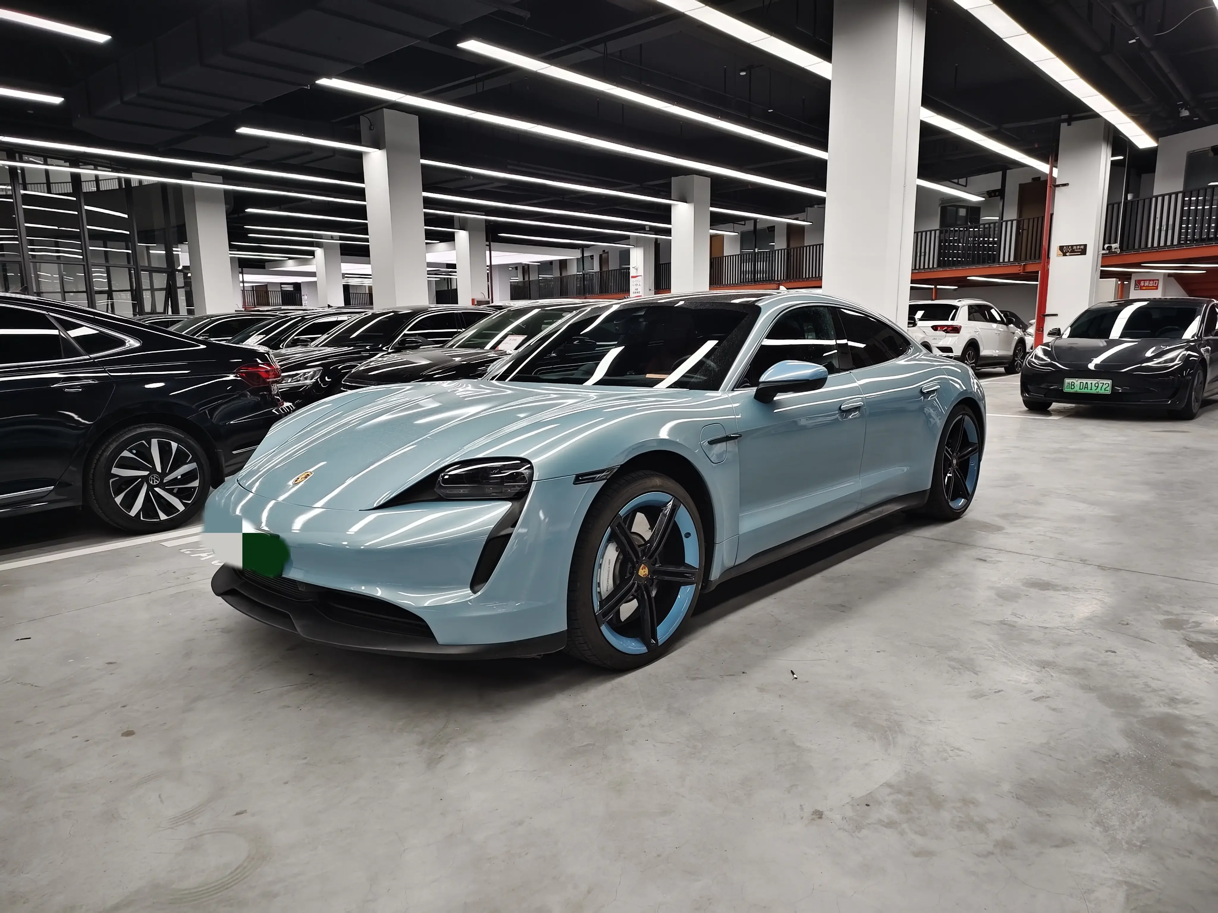 Porsche Taycan