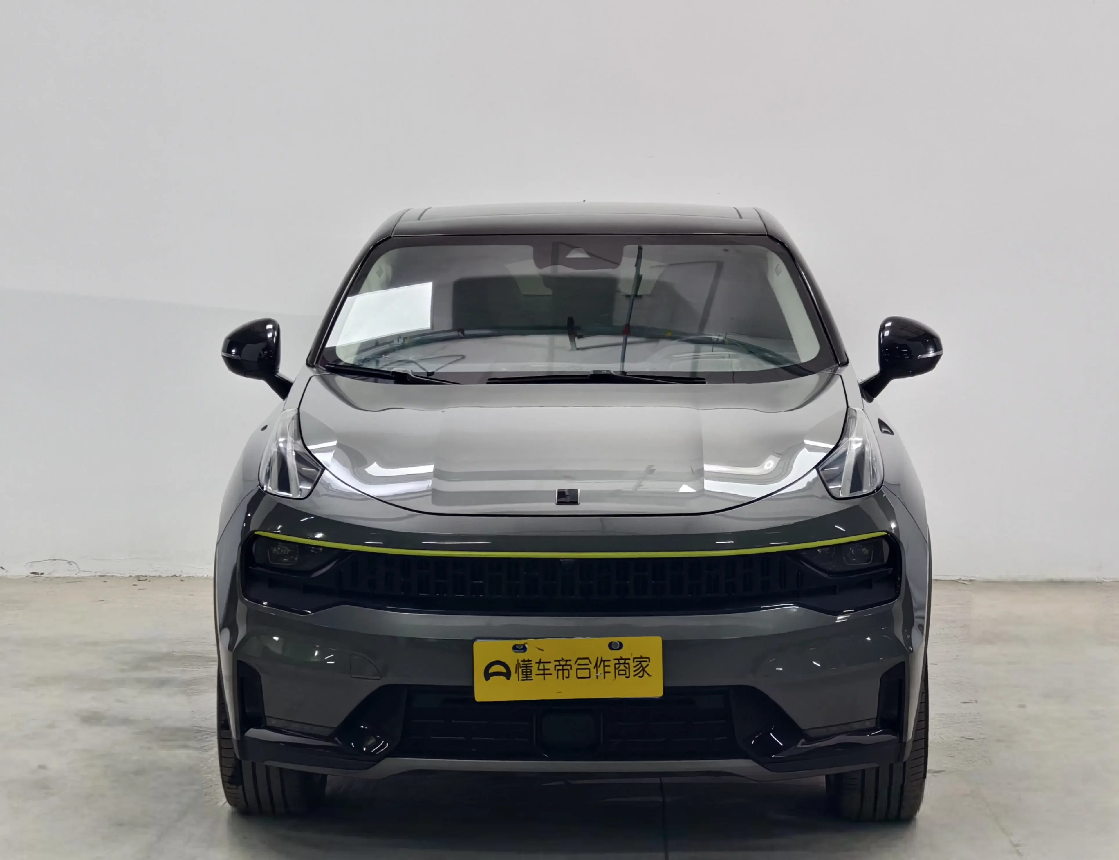 Lynk & Co 05