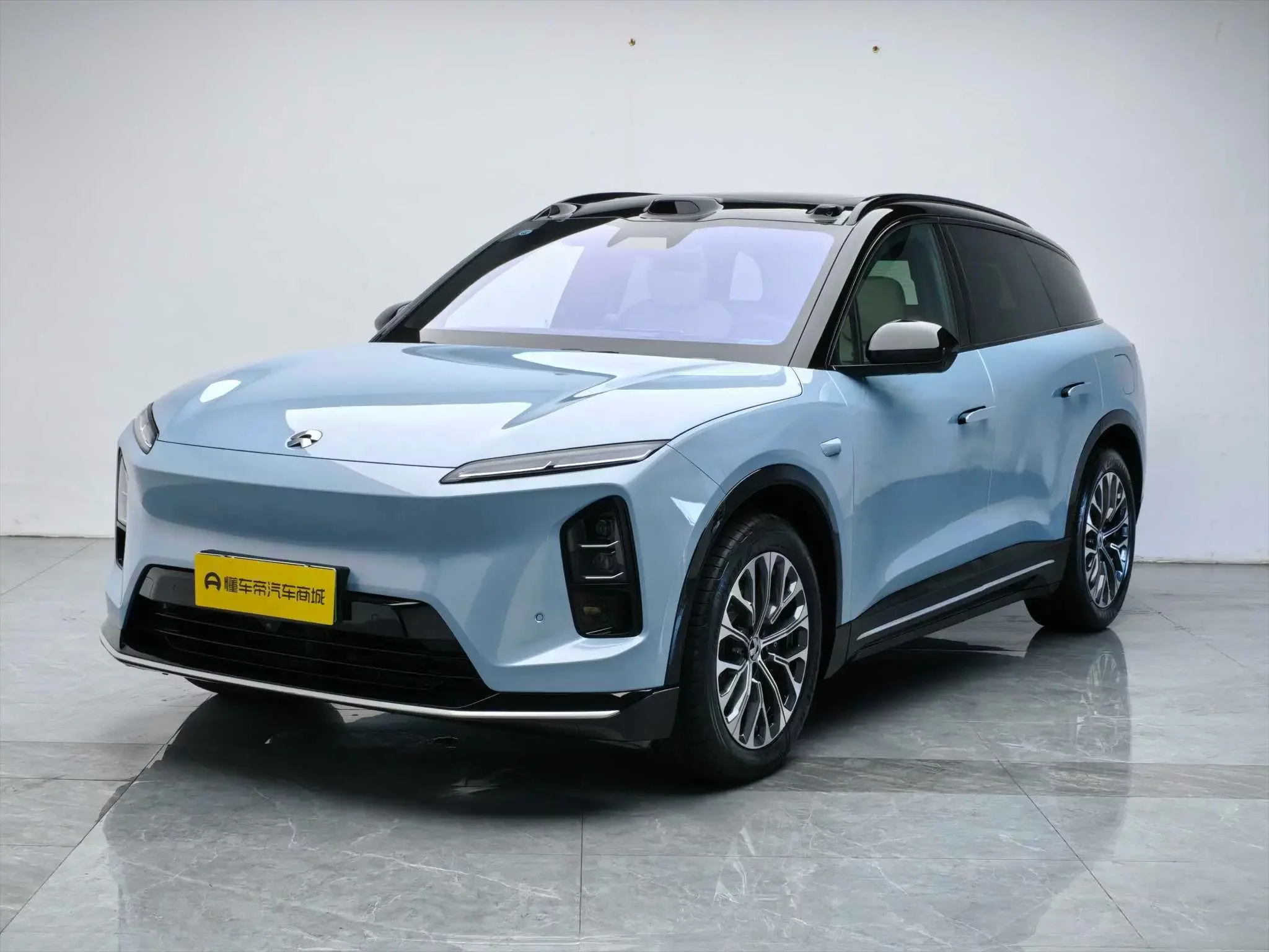 NIO ES6