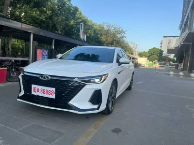 Chery Arrizo 8