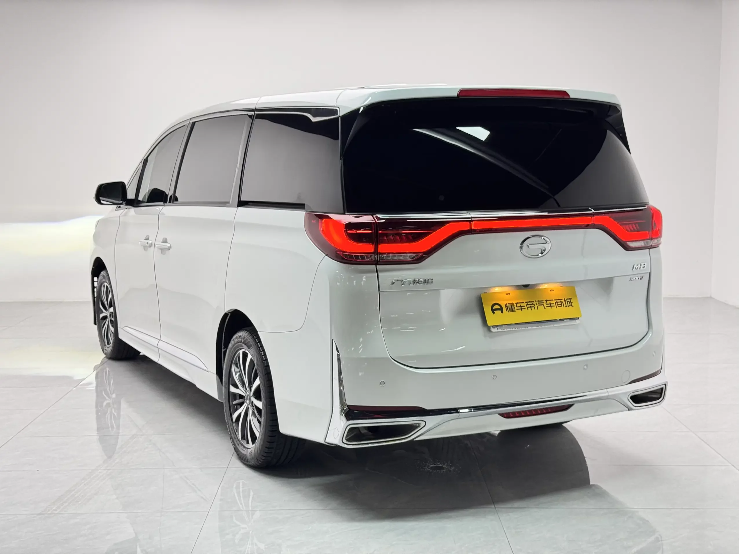 GAC Trumpchi M8