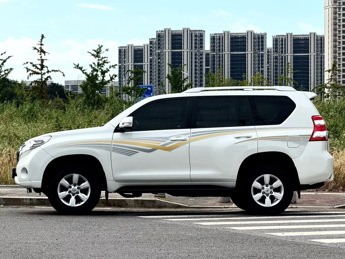 Toyota Prado