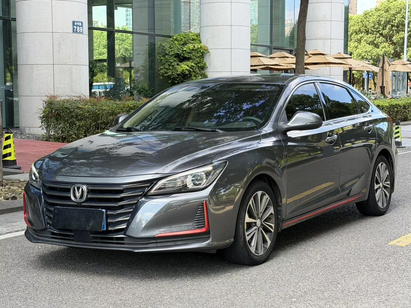 Changan Raeton CC