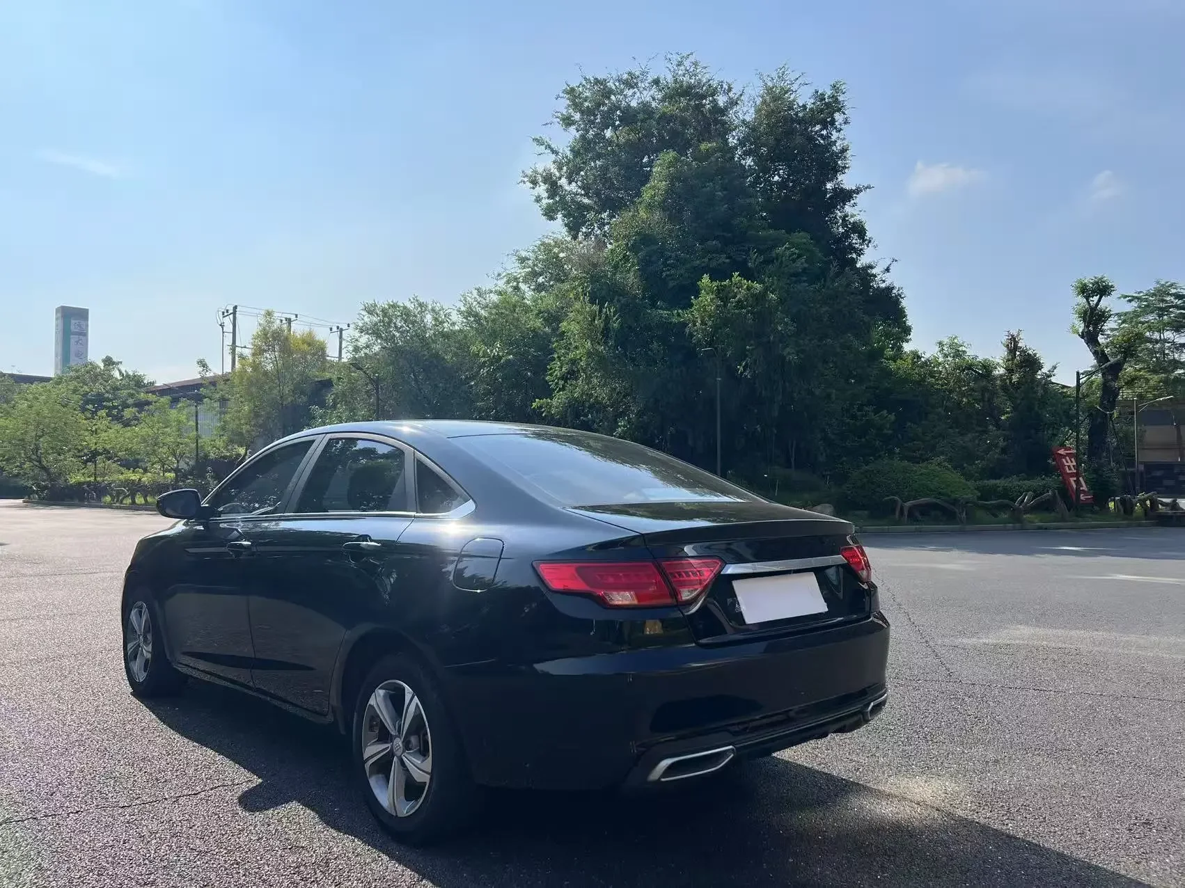Geely Emgrand GL