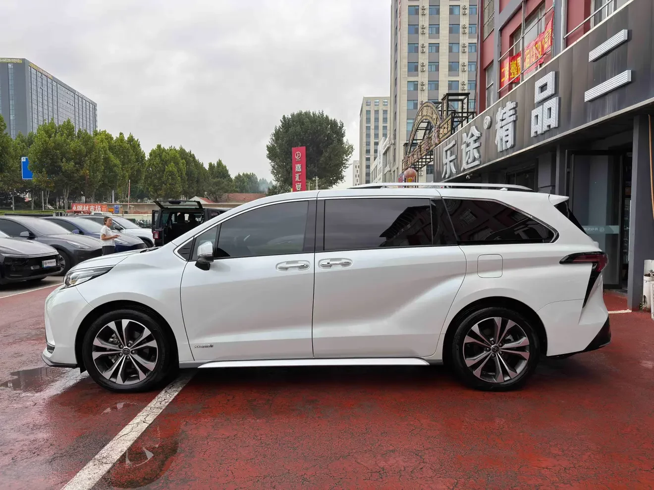 Toyota Granvia