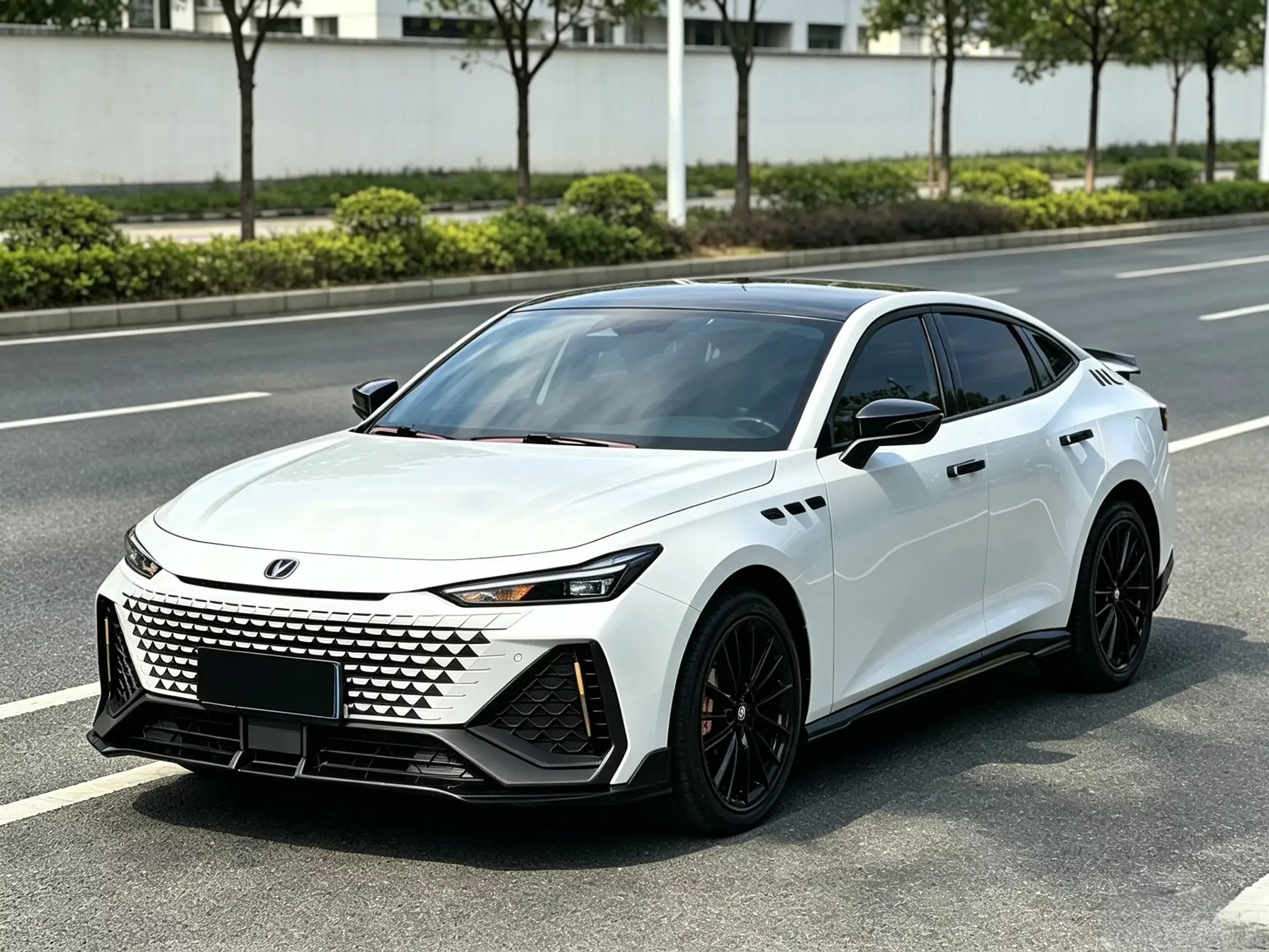 Changan UNI-V