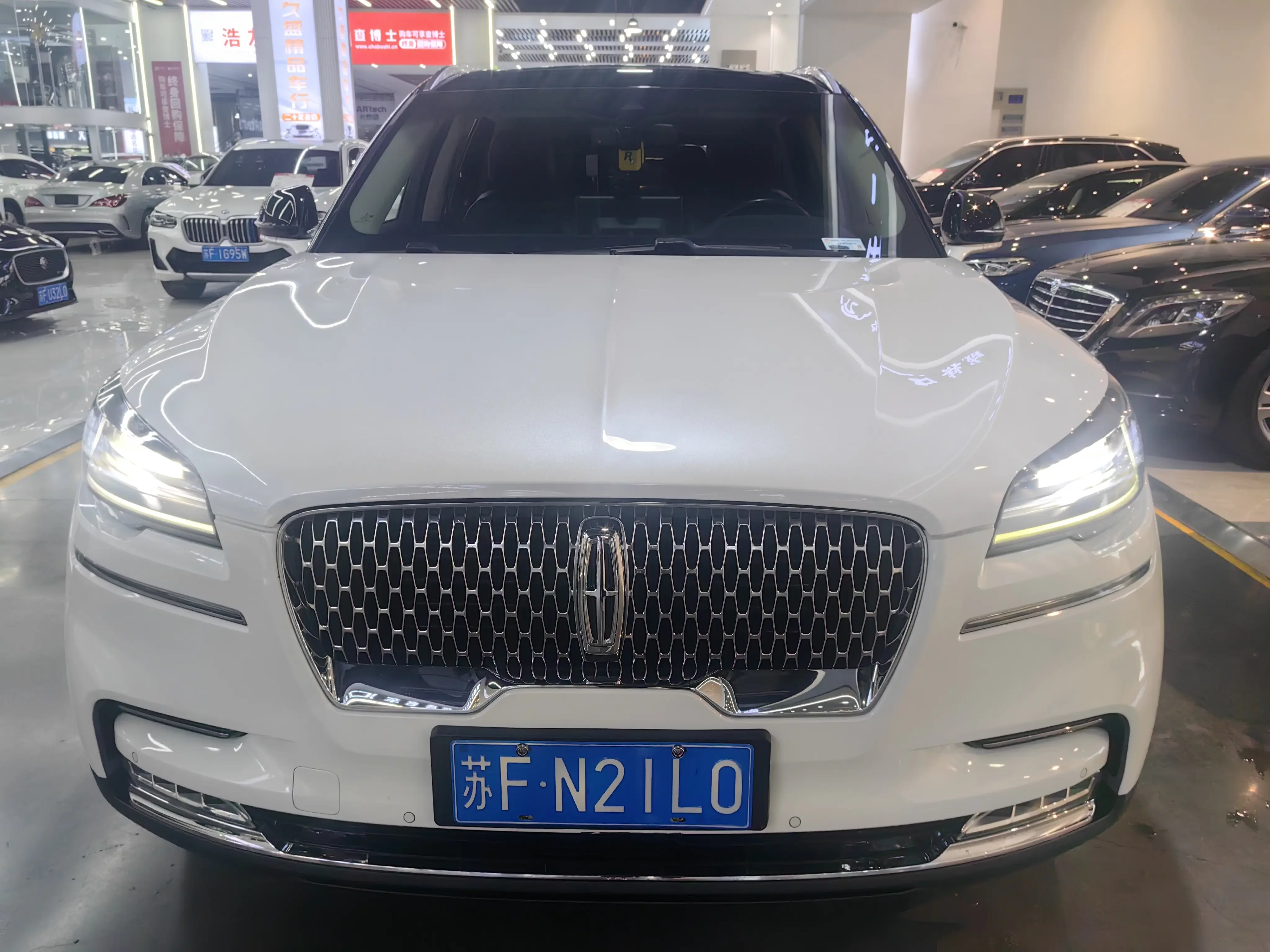 Lincoln Aviator