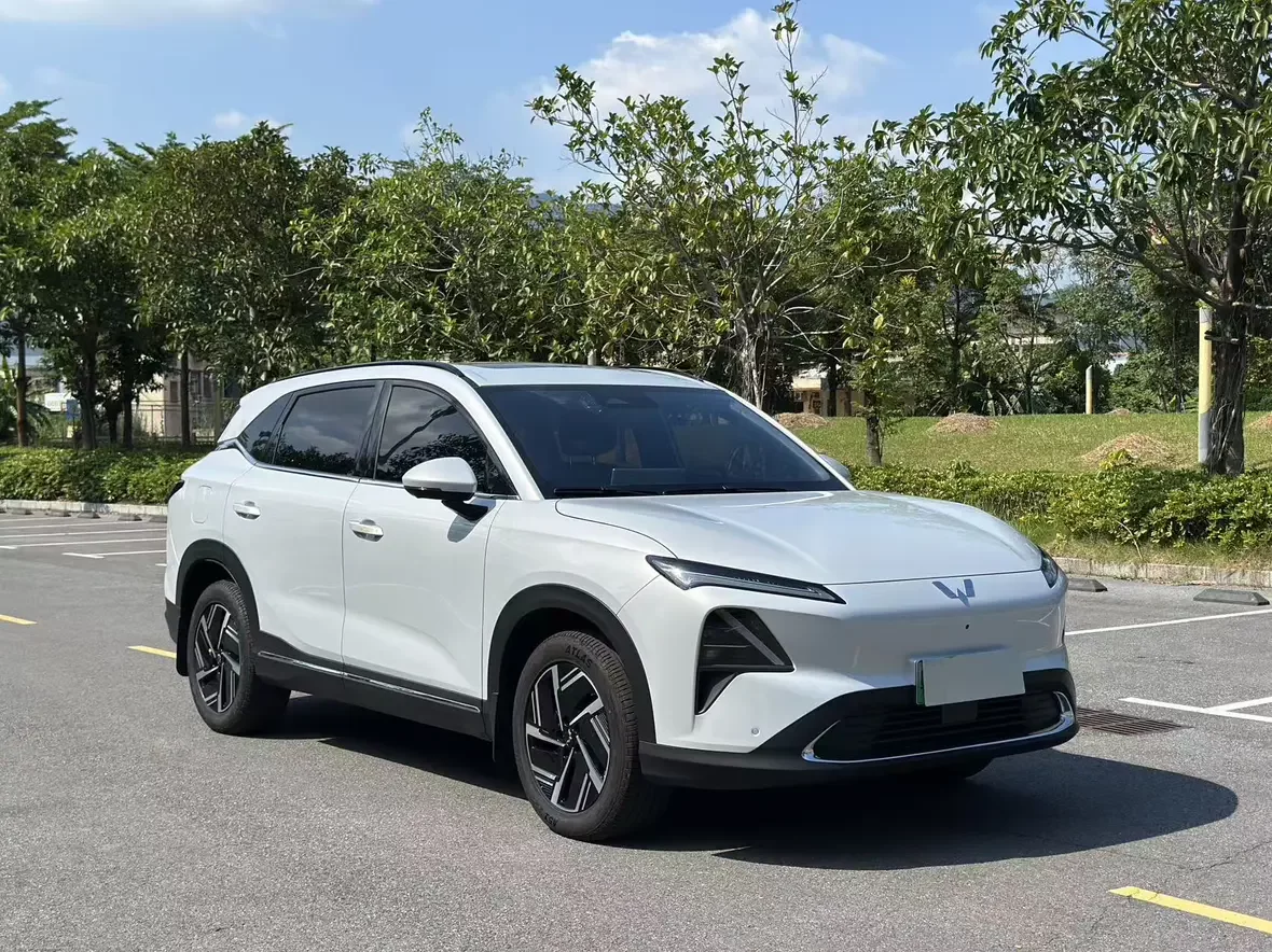 Wuling Starlight S PHEV