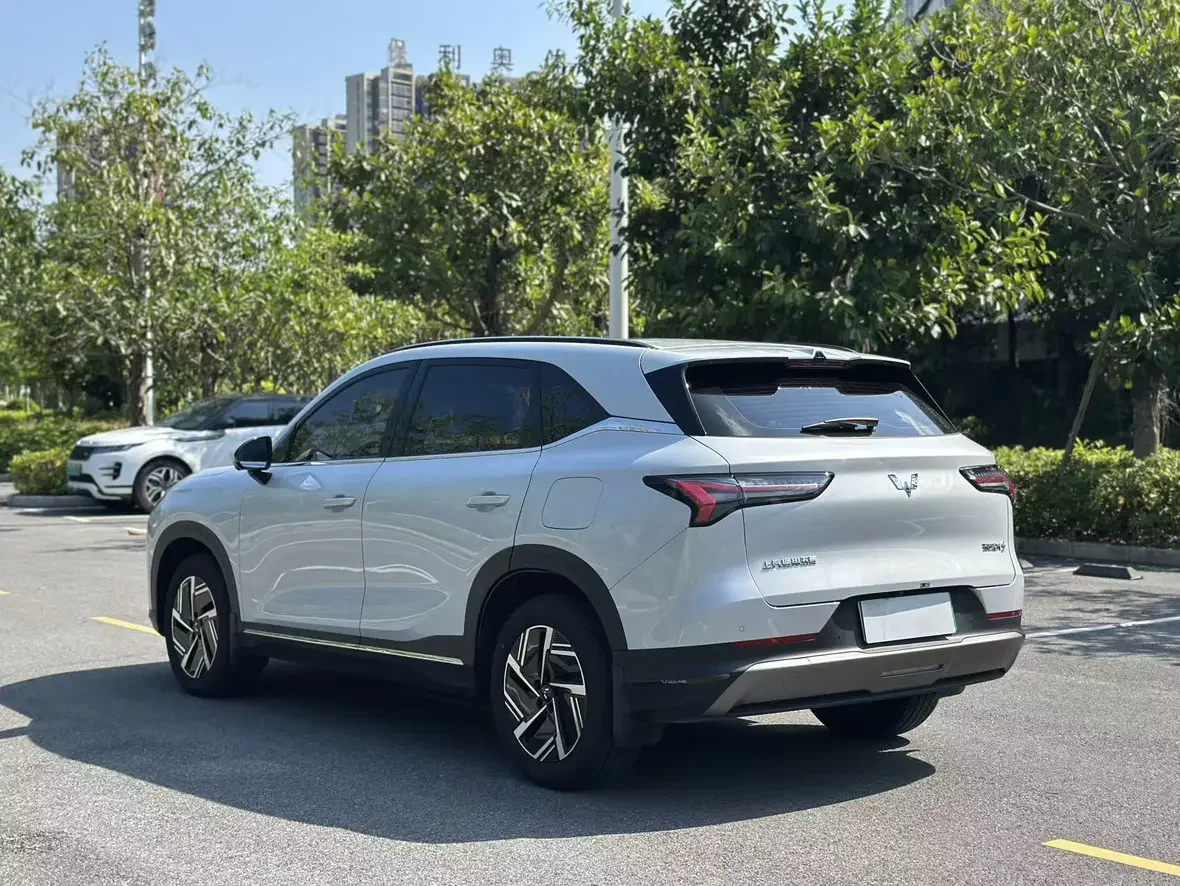 Wuling Starlight S PHEV