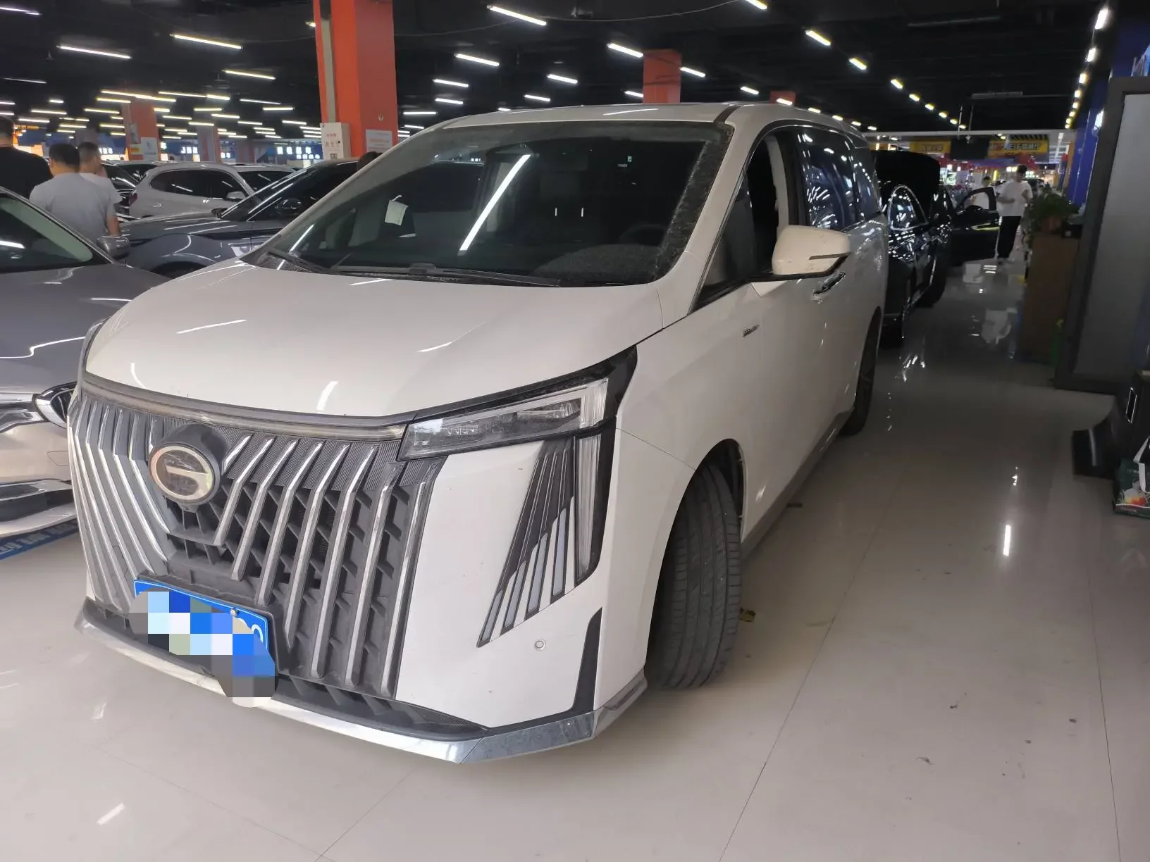 GAC Trumpchi M8