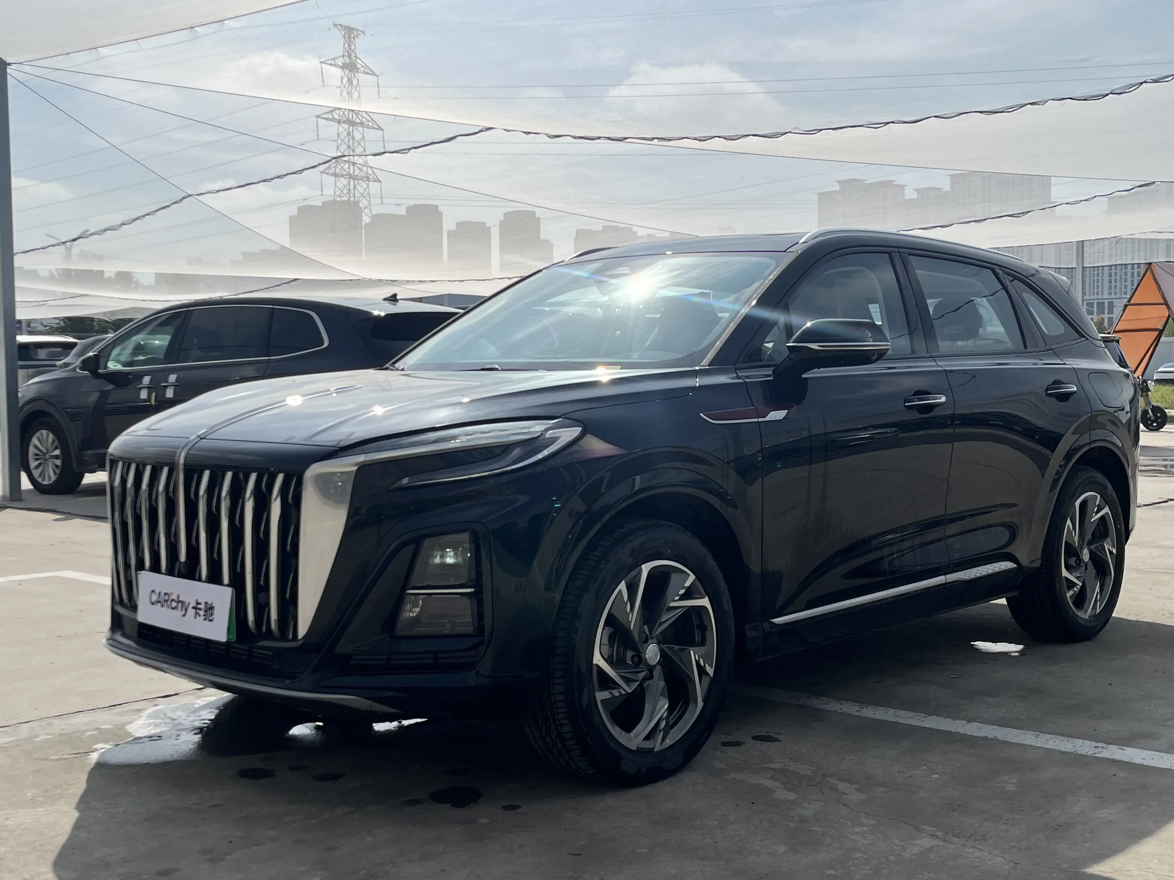 Hongqi HS3