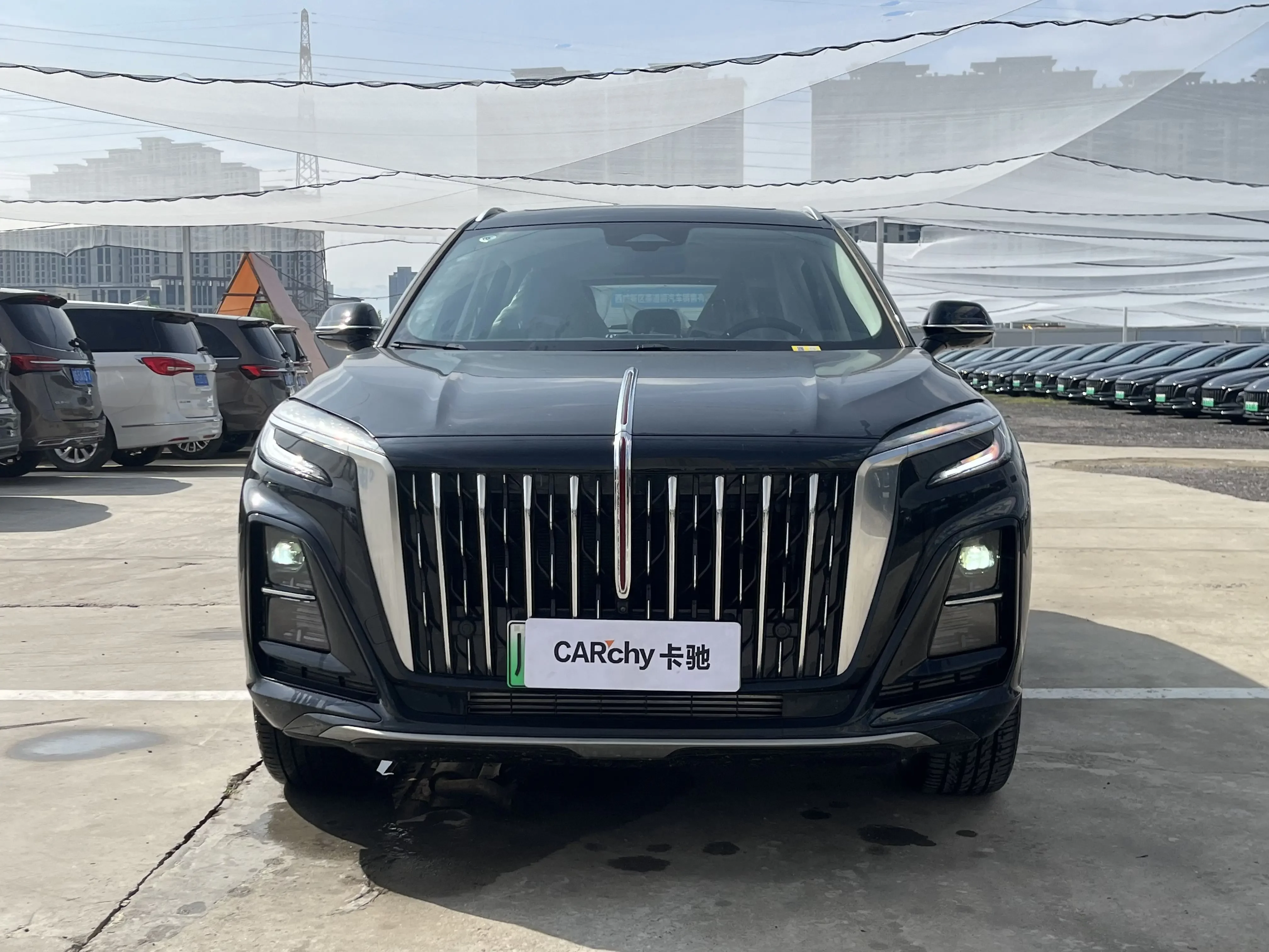 Hongqi HS3