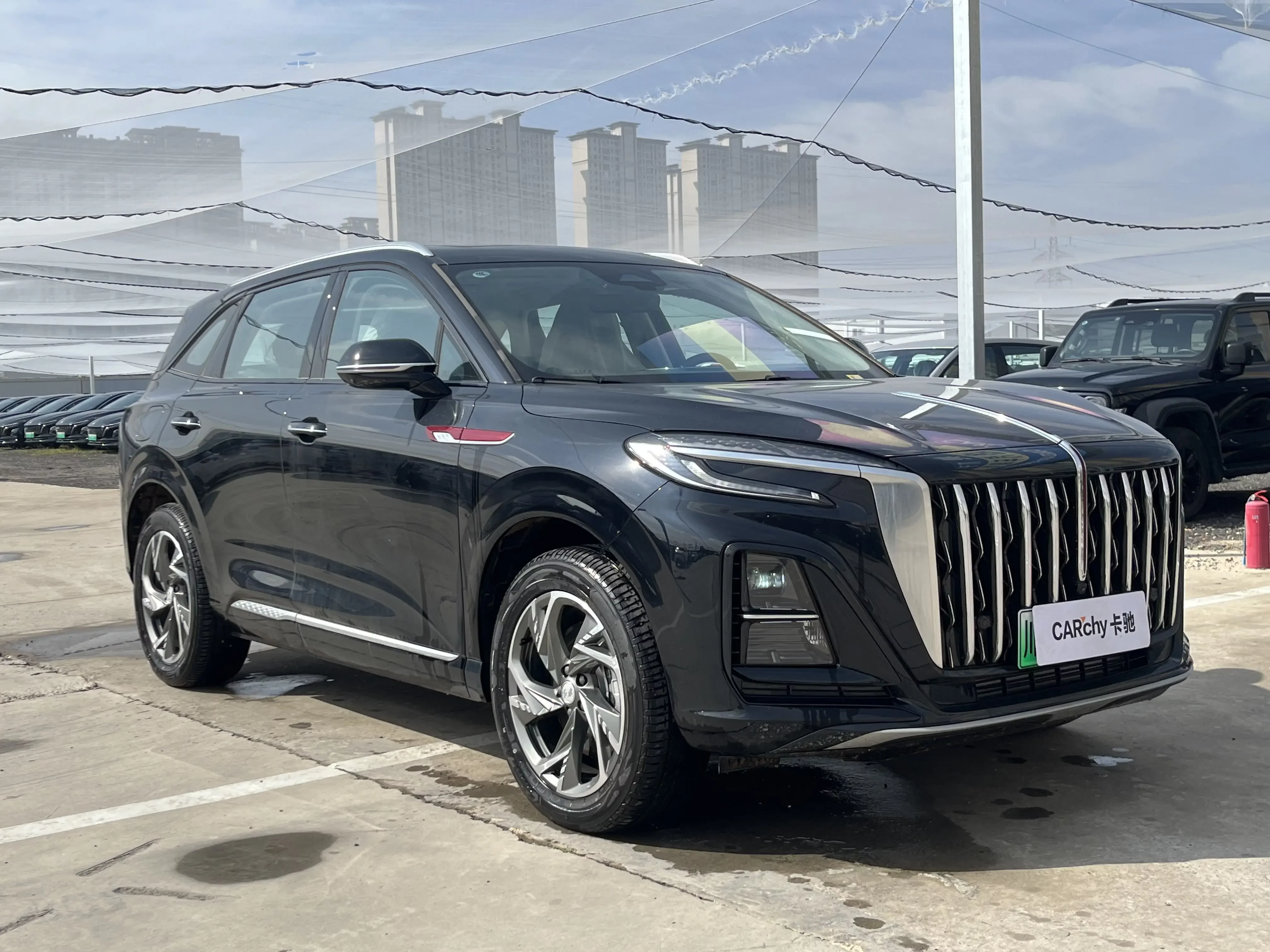 Hongqi HS3