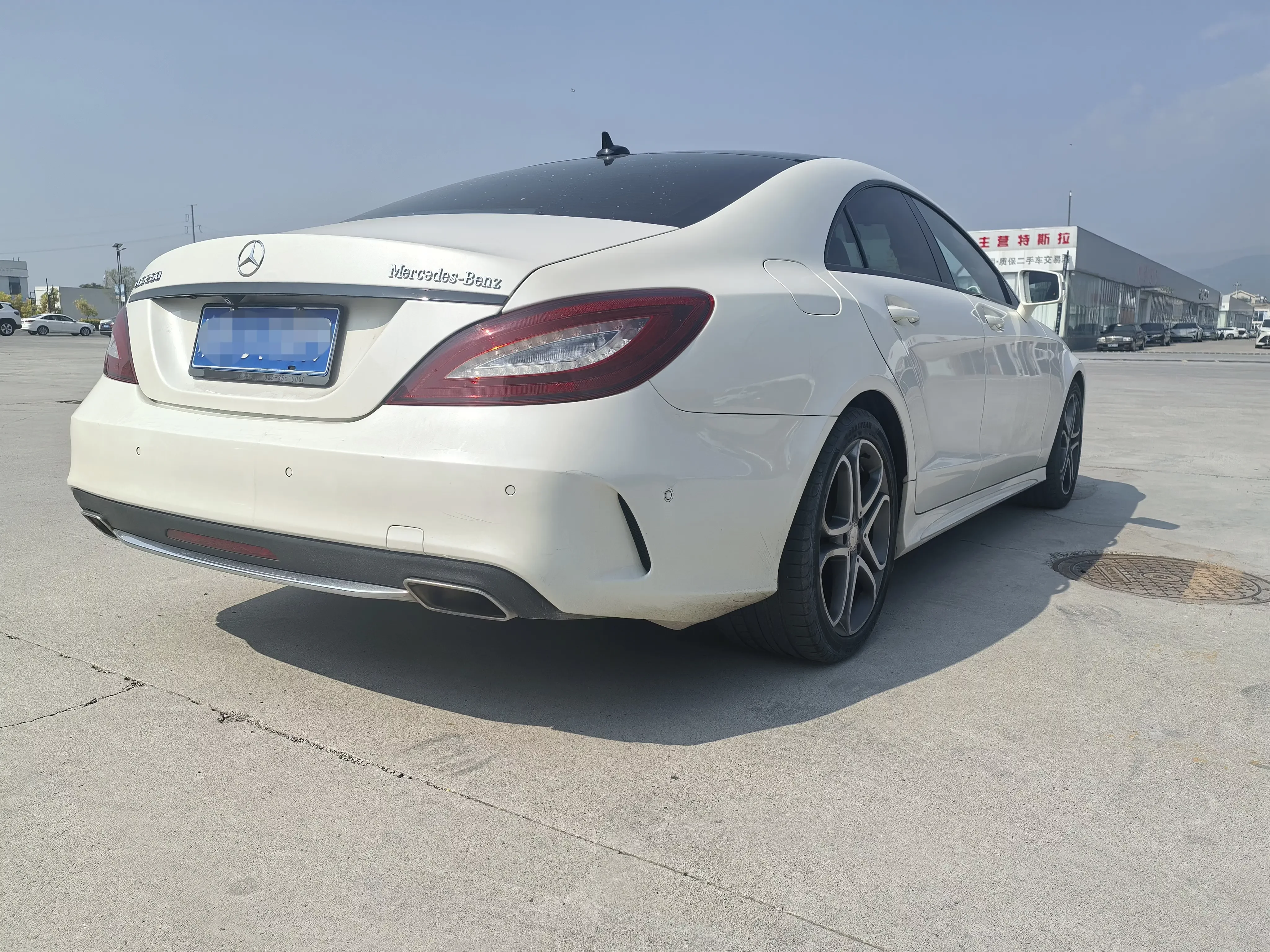 Mercedes-Benz CLS