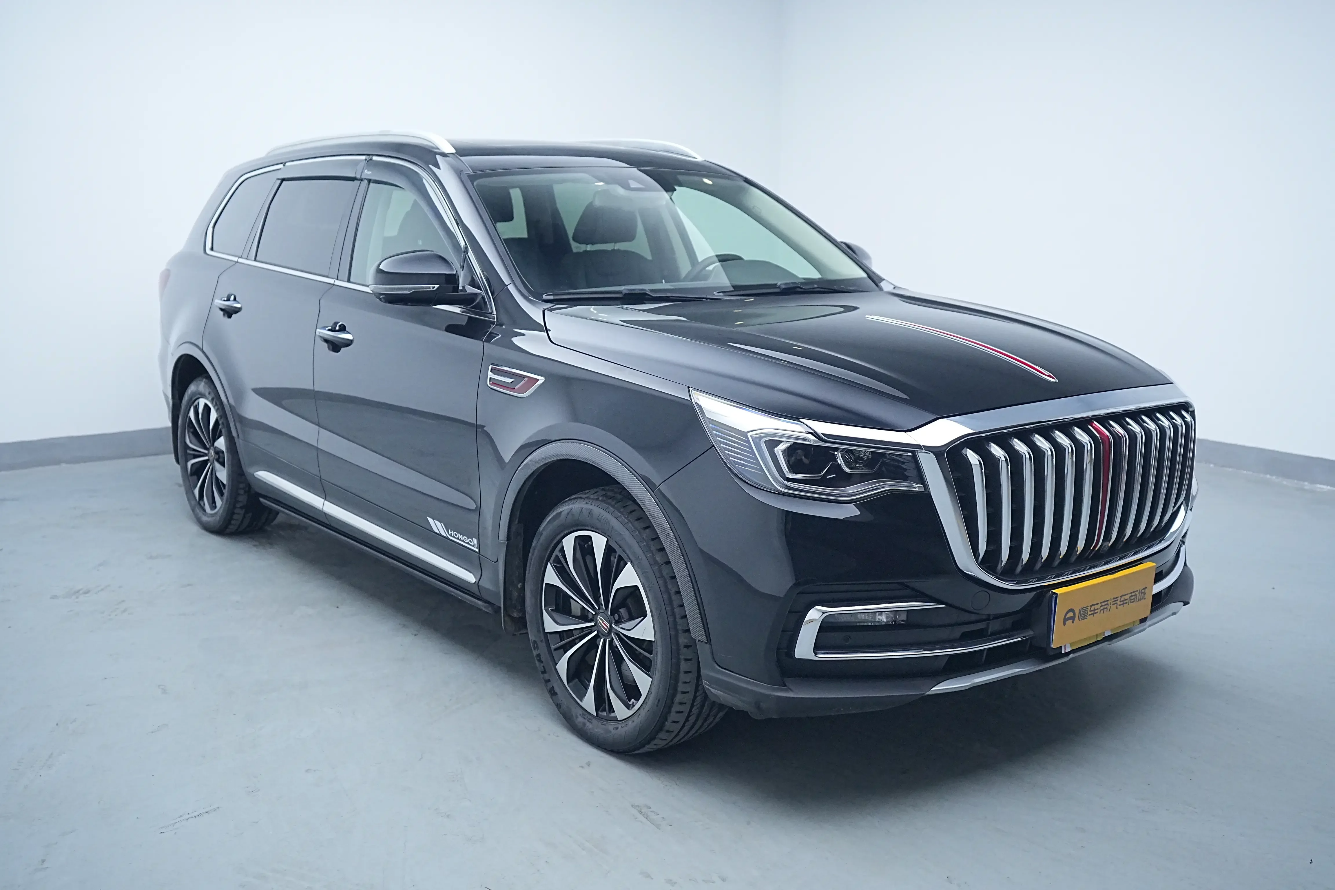 Hongqi HS7