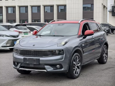 Lynk & Co 01 EM-P